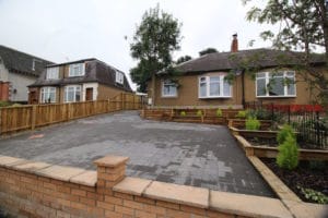 Larbert Road, Bonnybridge, FK4 1EN