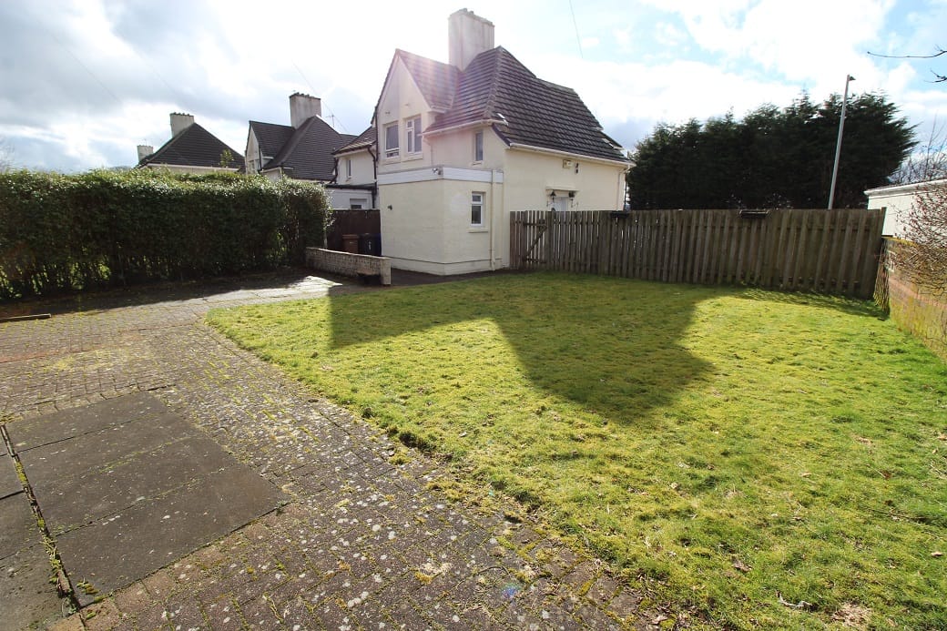 1 Beardmore Cottages, Old Greenock Road, PA4 9PE Nest Estate Agents