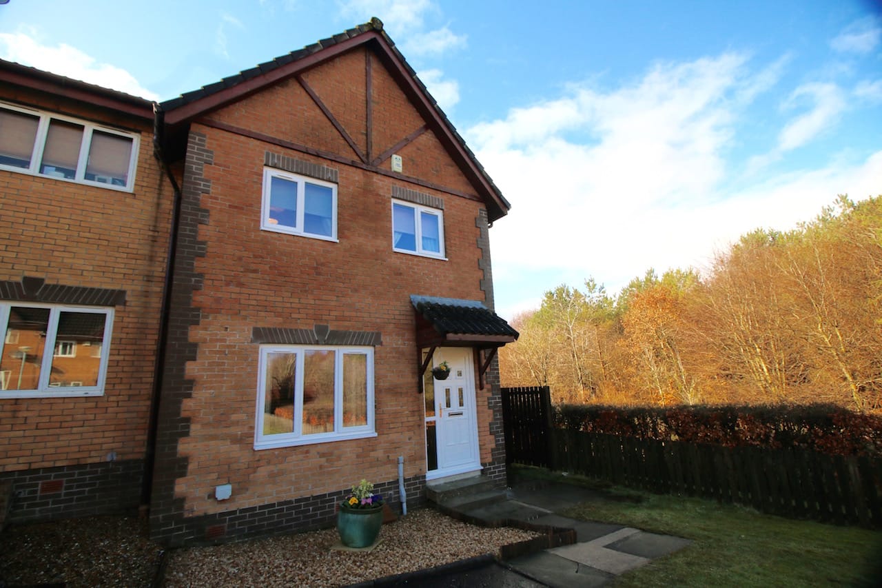 31 Raith Drive, Cumbernauld, G68 9PE Nest Estate Agents