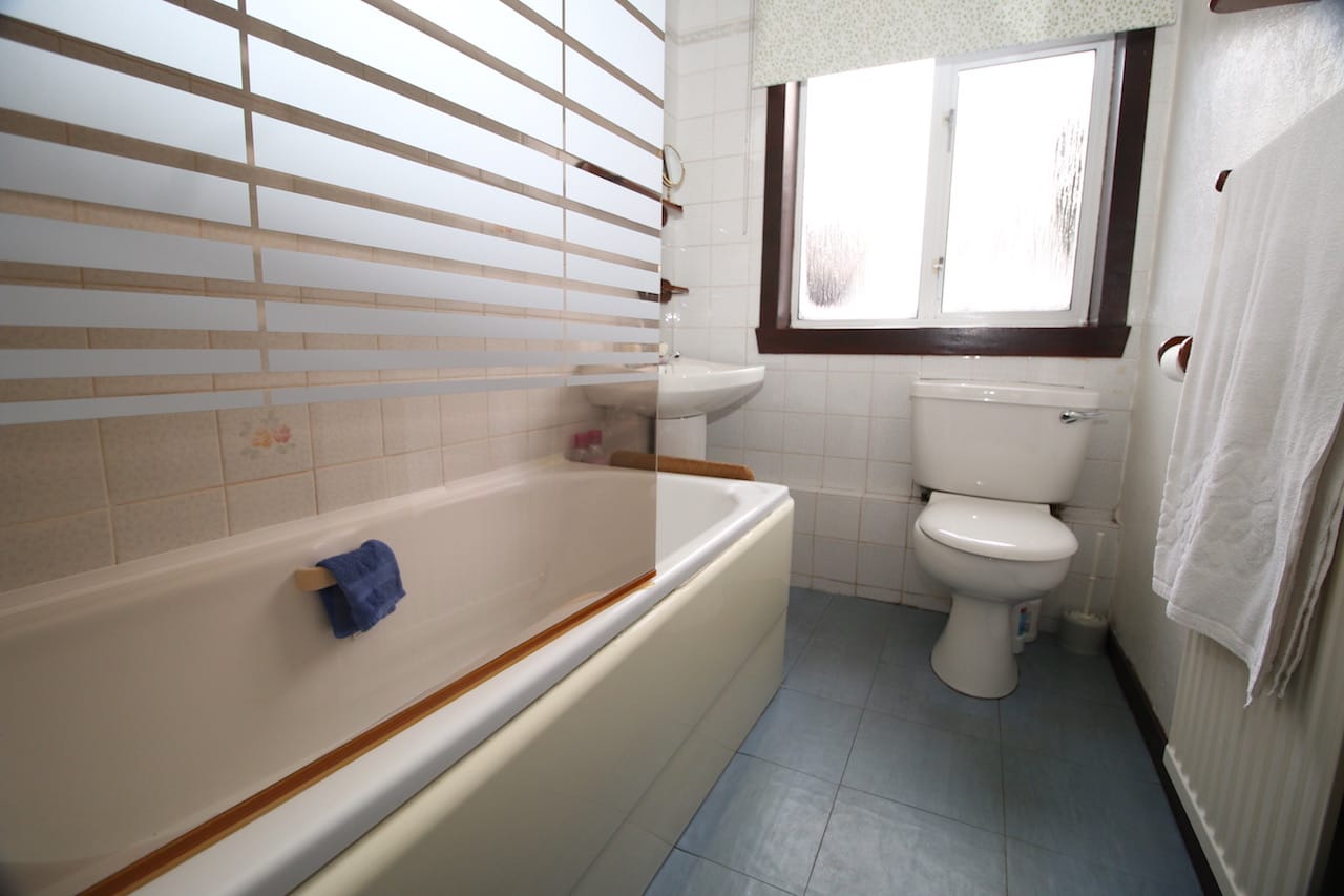 19 Bantaskine Drive, Falkirk, FK1 5HS Nest Estate Agents