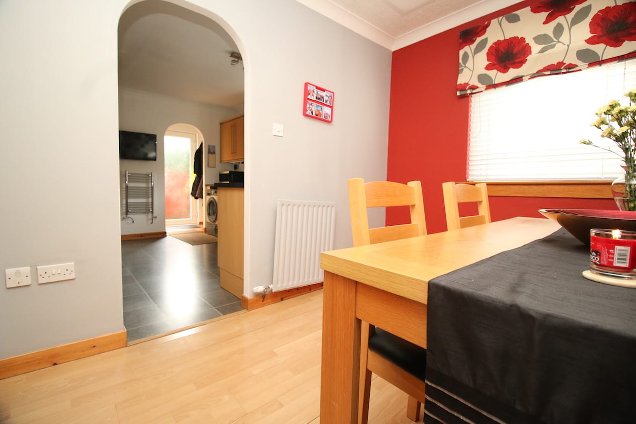 75 Bantaskine Street, Falkirk, FK1 5ES Nest Estate Agents