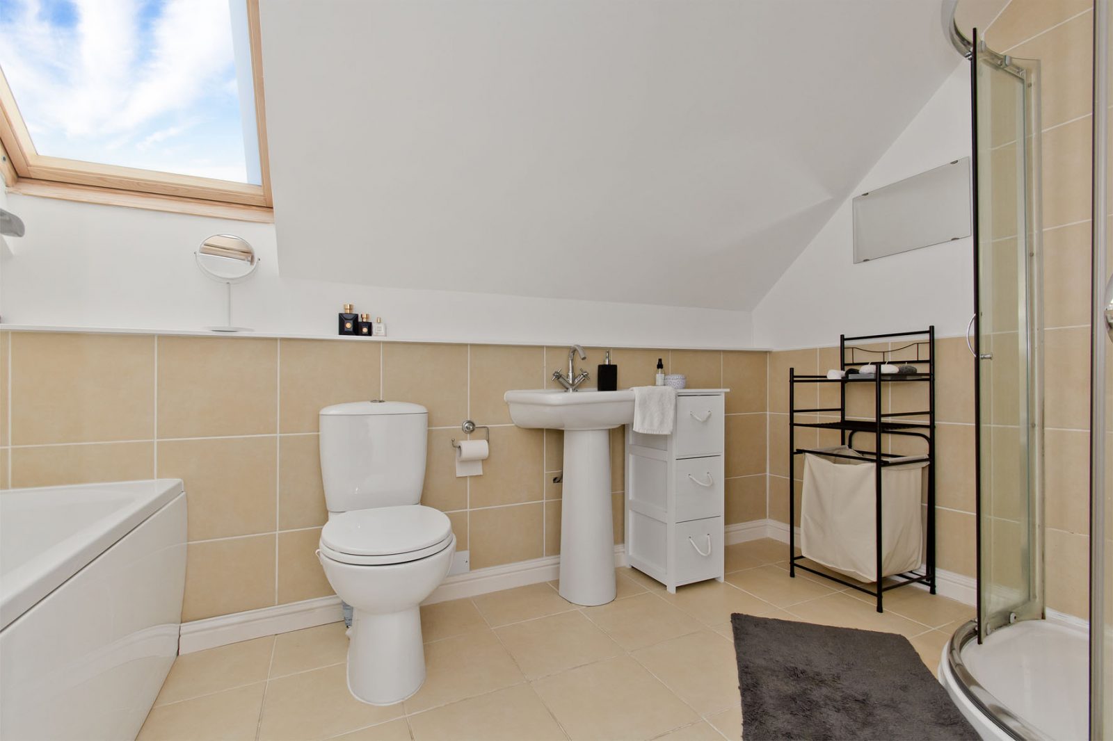 52b Glasgow Road, Denny, FK6 5DW Nest Estate Agents