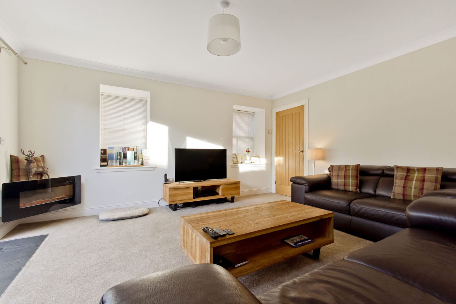 52b Glasgow Road, Denny, FK6 5DW Nest Estate Agents