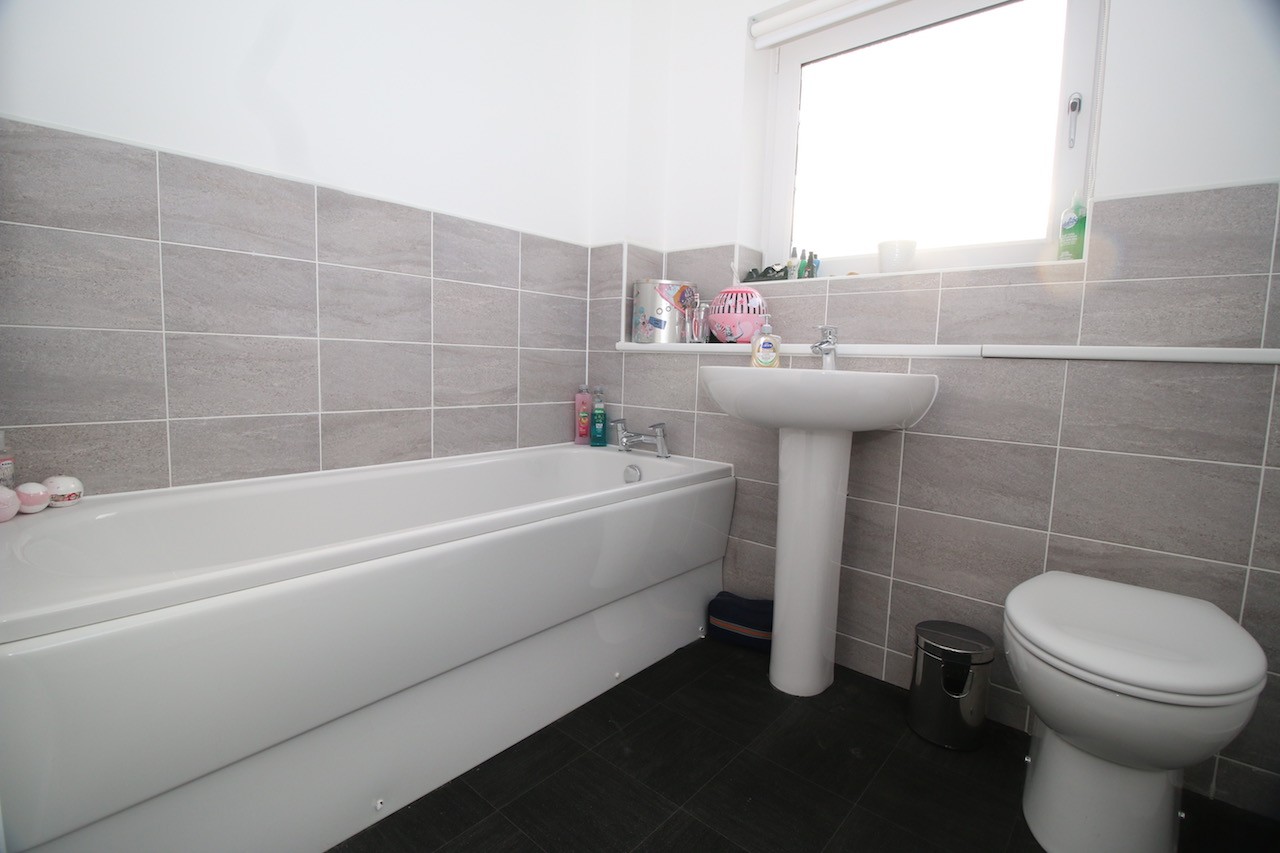 McLeod Road, Alloa Nest Estate Agents