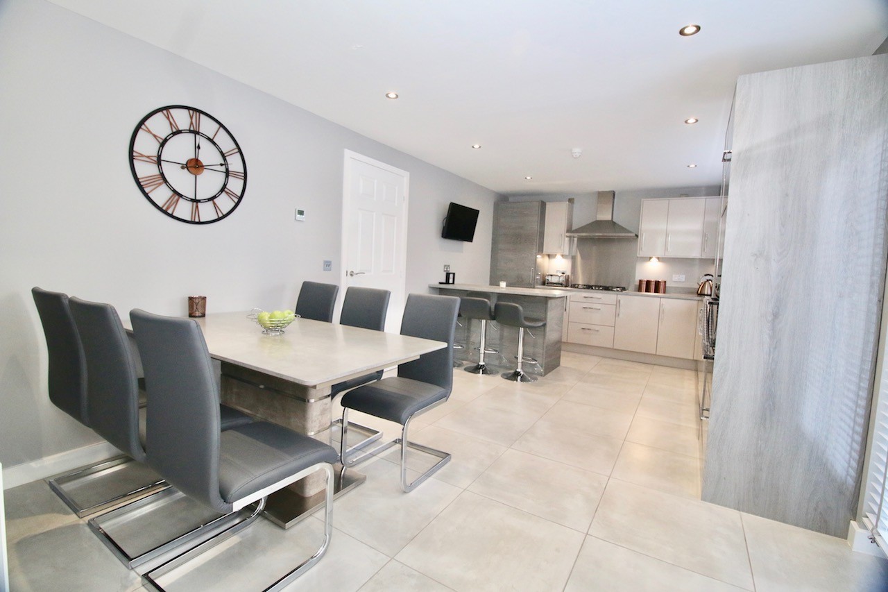 Alexander Terrace, Cotland Drive, Falkirk, FK2 7AT Nest Estate Agents