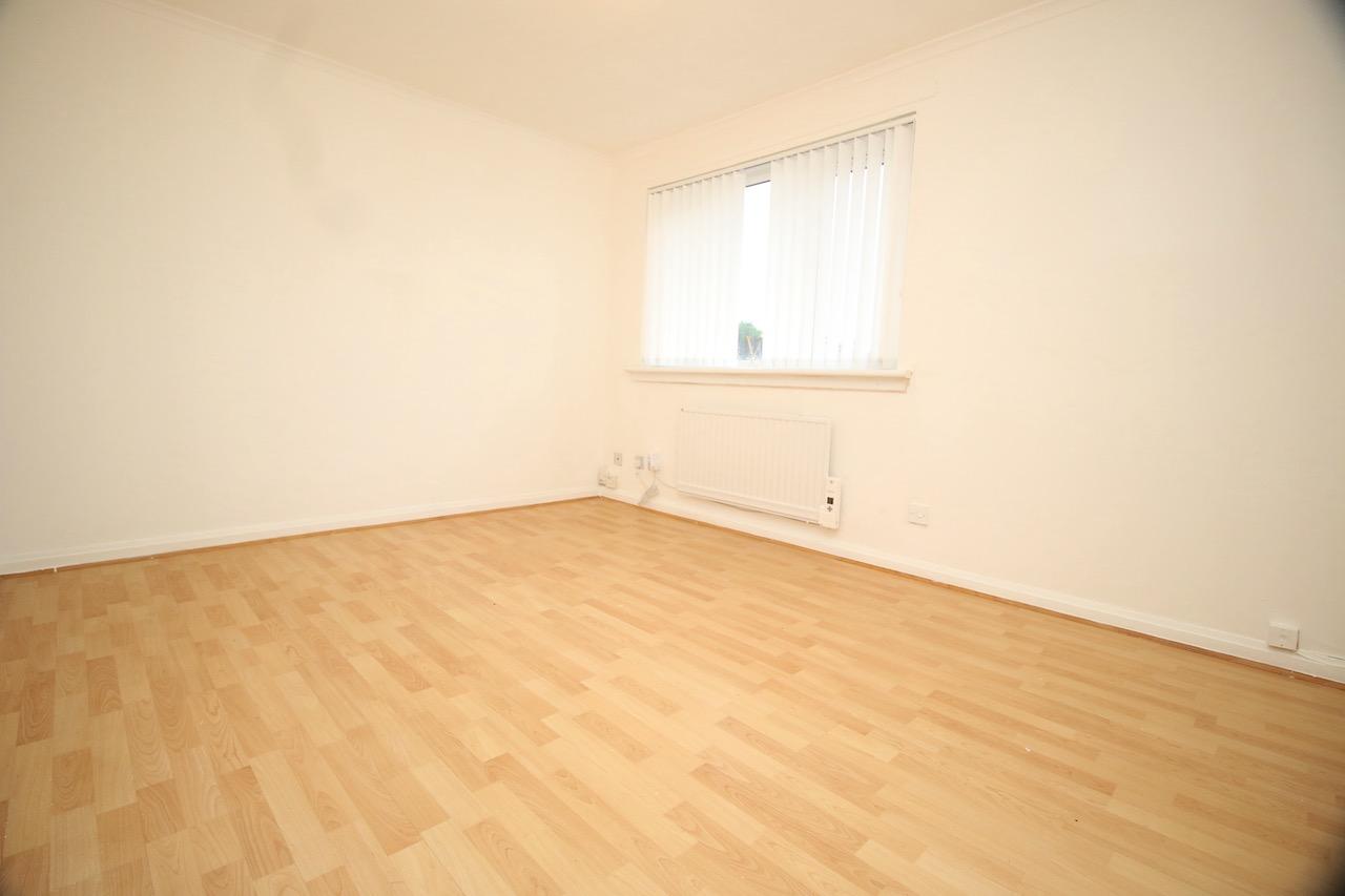 43 Barbeth Way, Condorrat, Cumbernauld, G67 4HU Nest Estate Agents