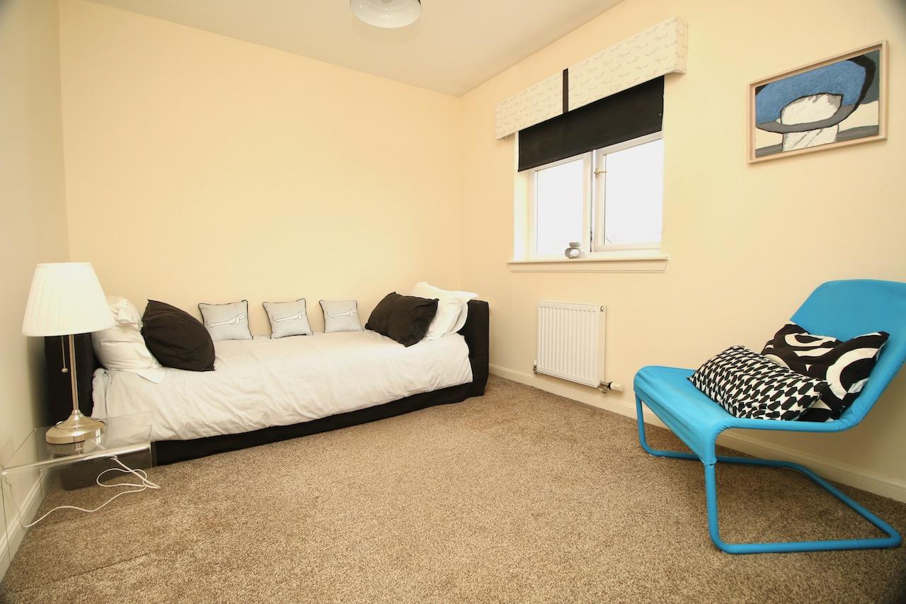 Hopepark Drive, Smithstone, Cumbernauld Nest Estate Agents