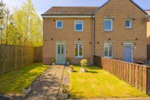 3 Jarvie Road, Redding, Falkirk, FK2 9FD